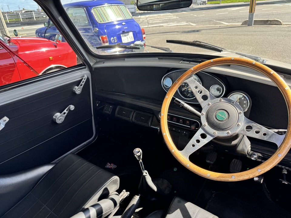 ローバー | ミニ | 中古車一覧 | 株式会社萬治屋｜岡山市のクラシック